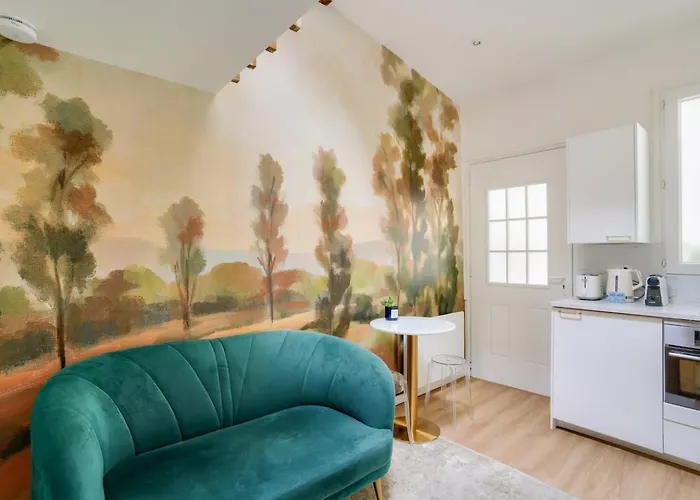 Superb And Design Near The Eiffel Tower דירה *